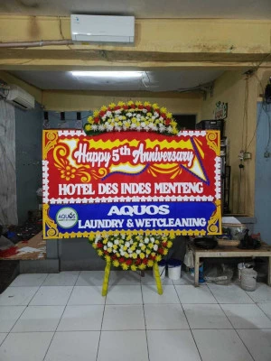 Papan Bunga di Paledah Padaherang